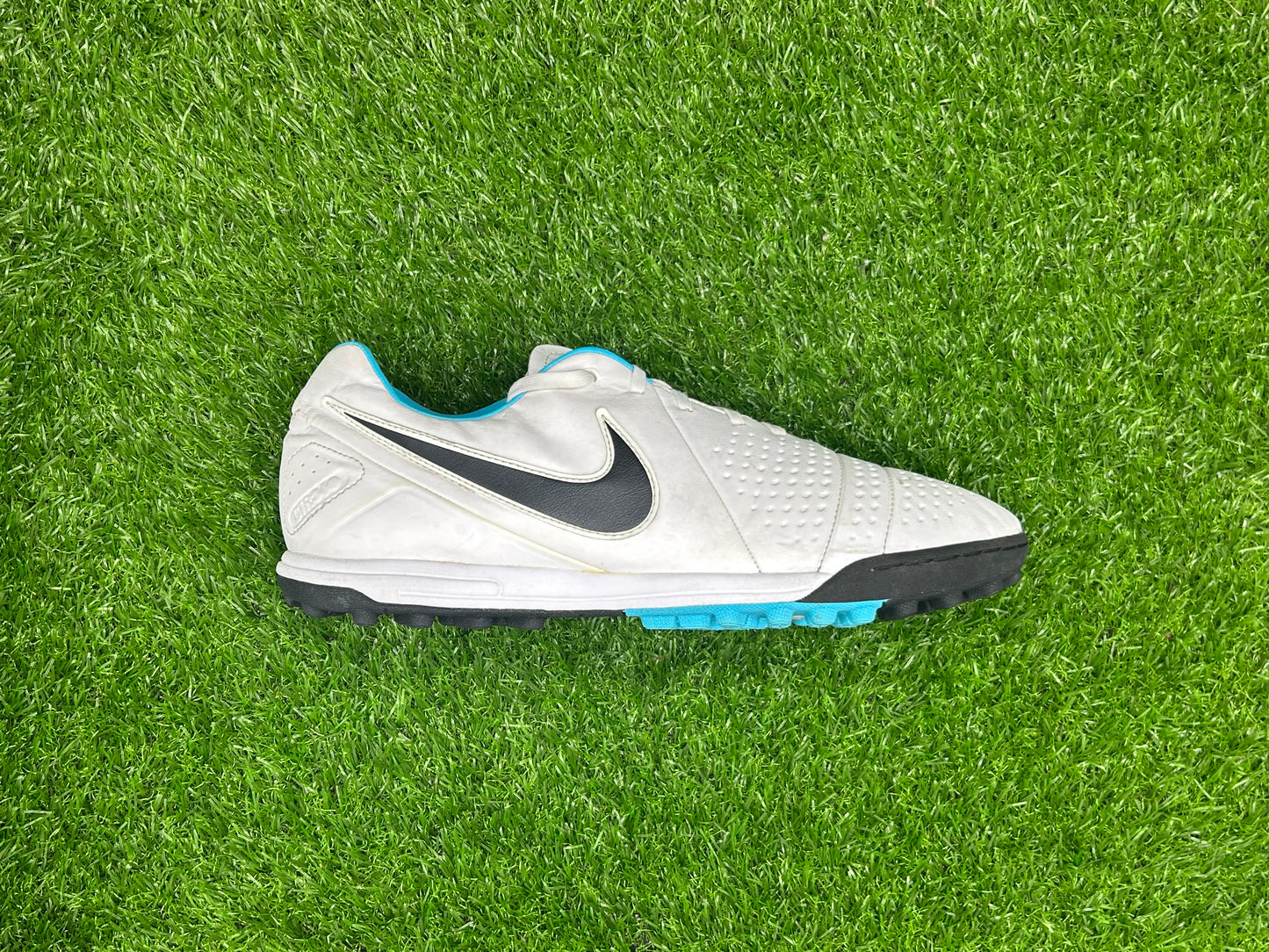 Nike CTR360 Libretto III TF