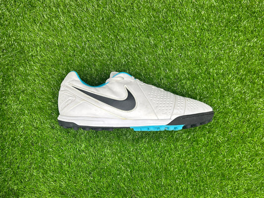 Nike CTR360 Libretto III TF