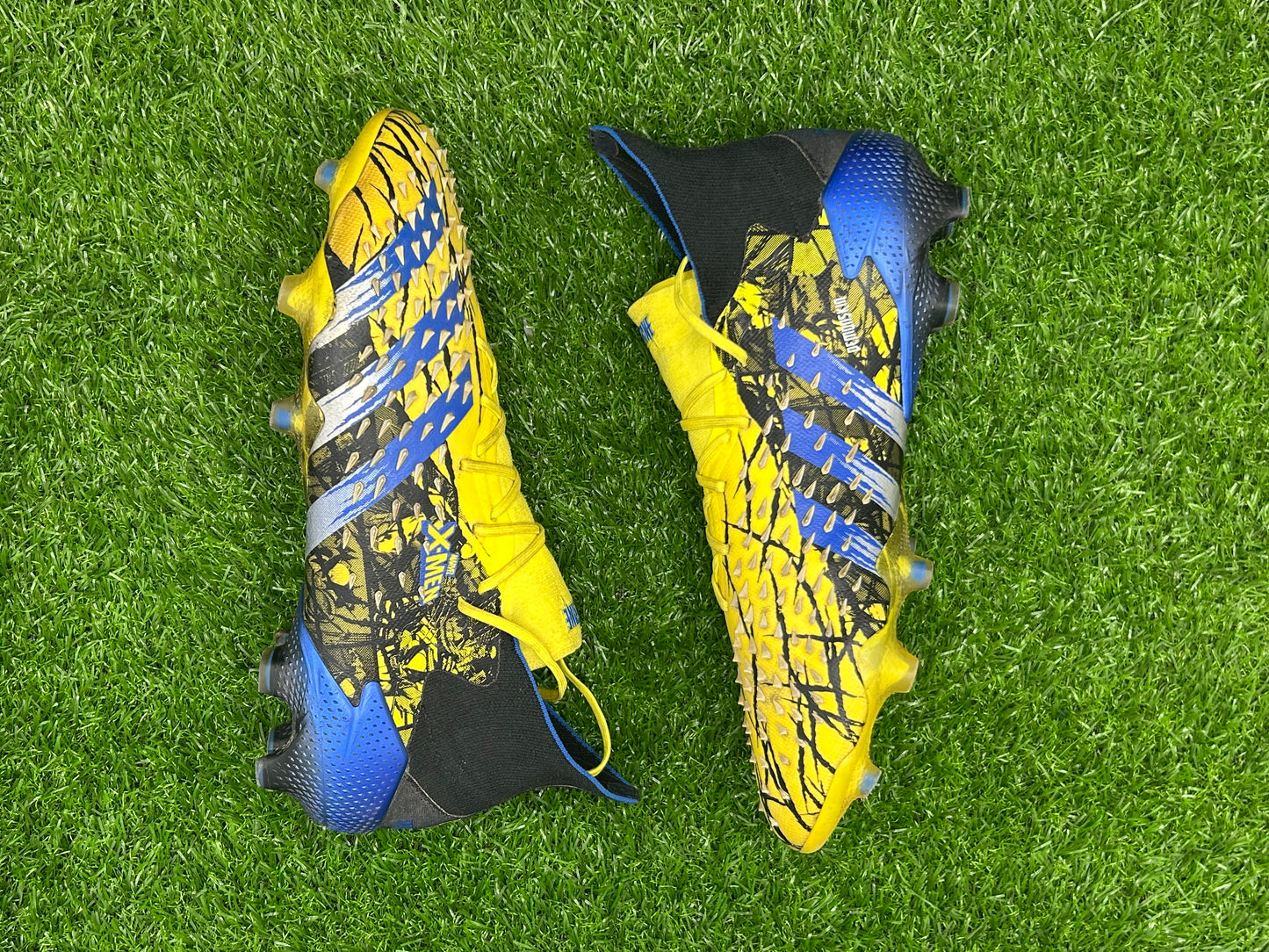 ADIDAS PREDATOR FREAK.1 FG MARVEL X-MEN WOLVERINE