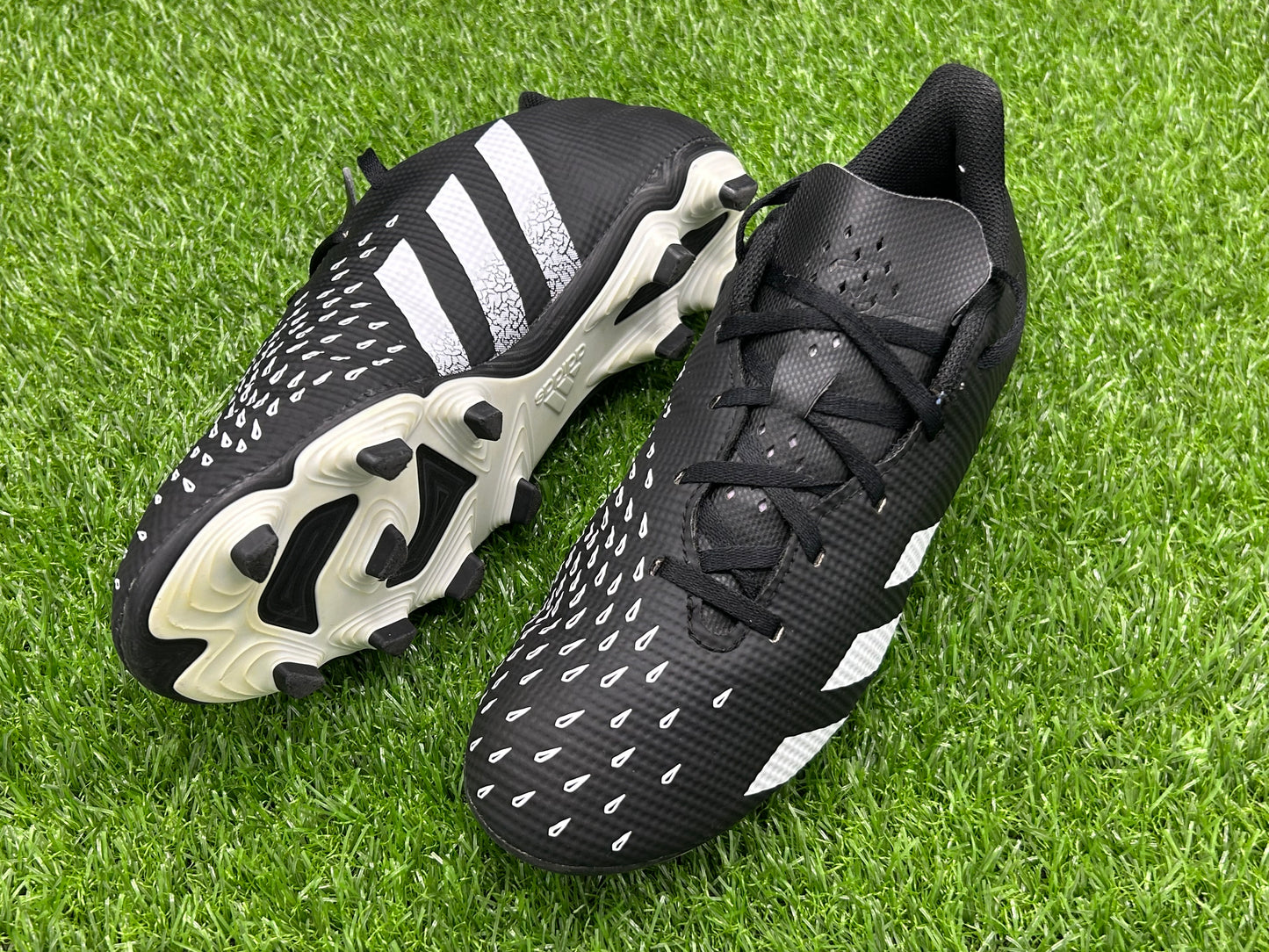 adidas Predator 20.4 FxG