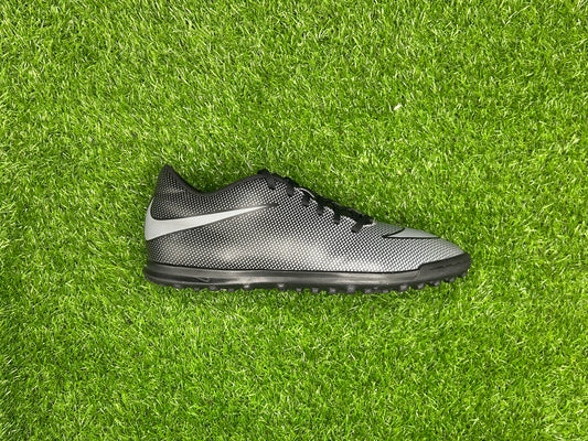 NIKE BravataX II TF