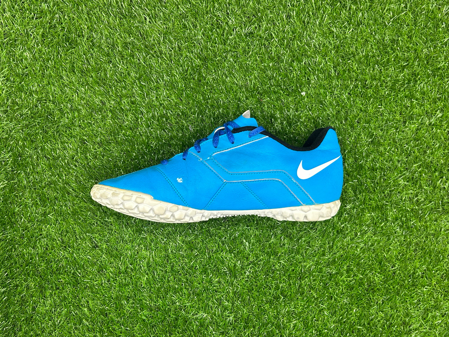 Nike Bomba II TF