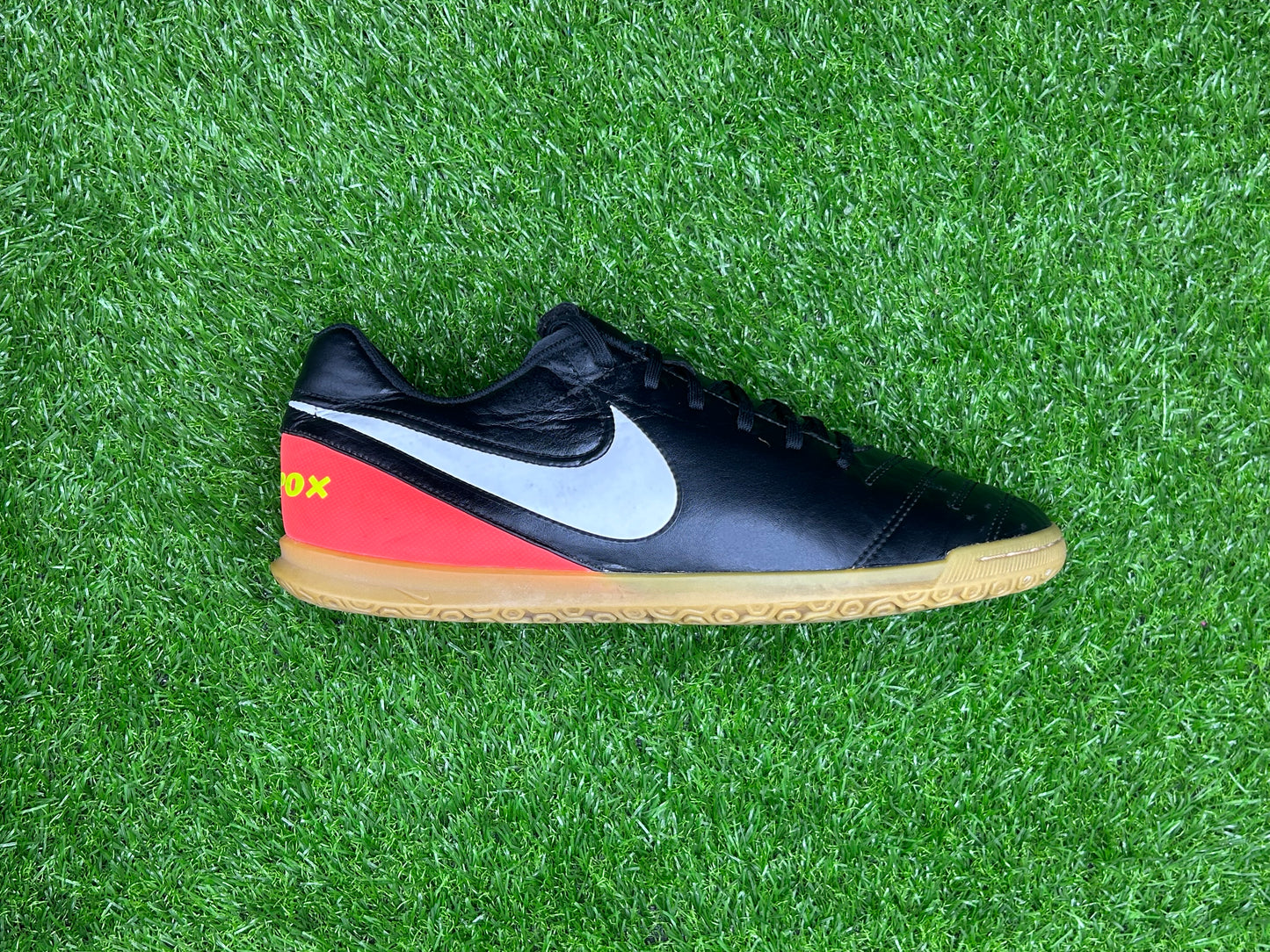 Nike Tiempo Rio III IC