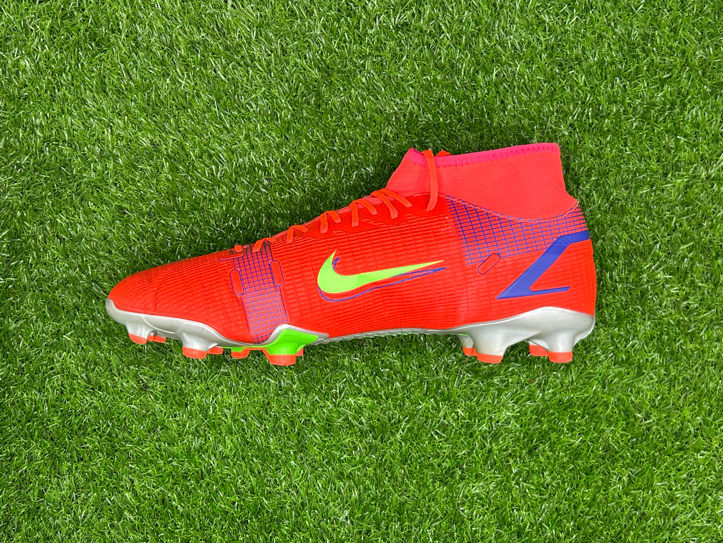 Nike Mercurial Superfly 8 Academy MG