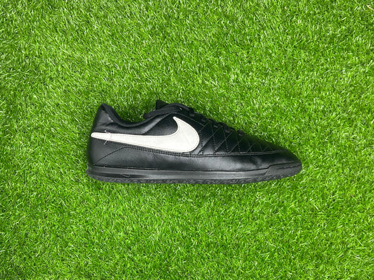 Nike Majestry IC