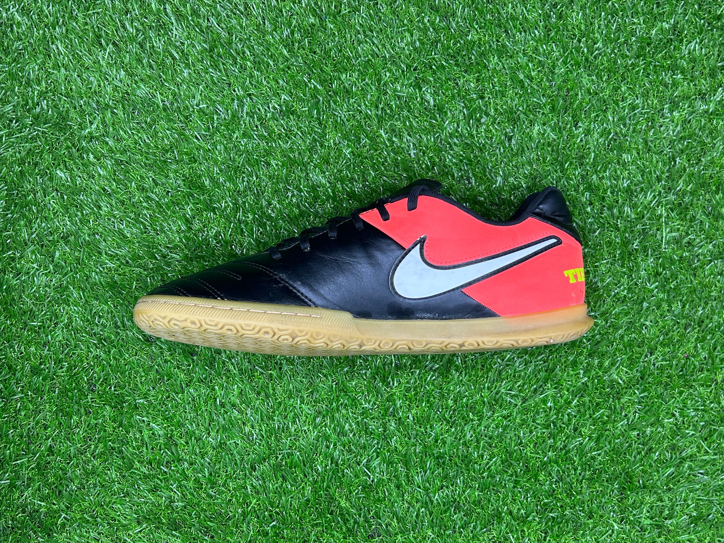 Nike Tiempo Rio III IC