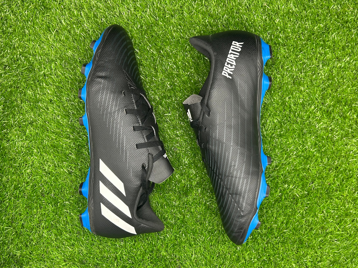 adidas Predator Edge .4 FxG