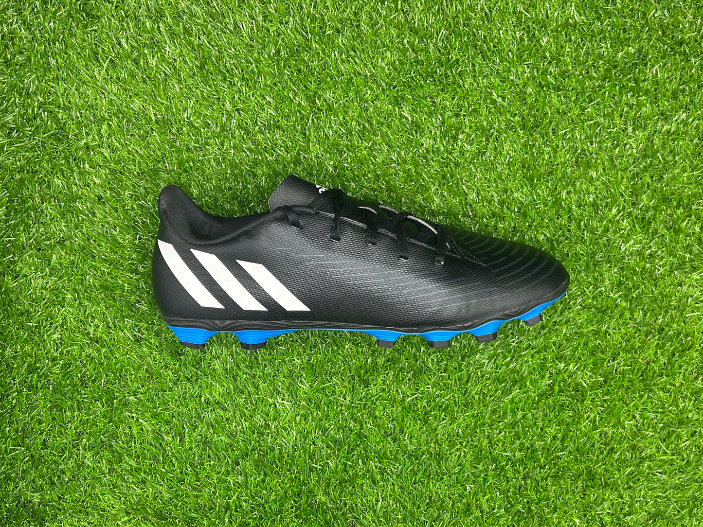 adidas Predator Edge .4 FxG